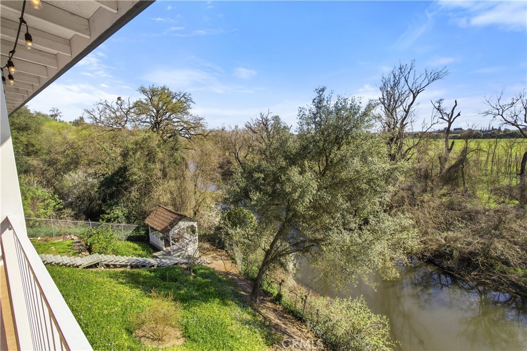 main property photo 50