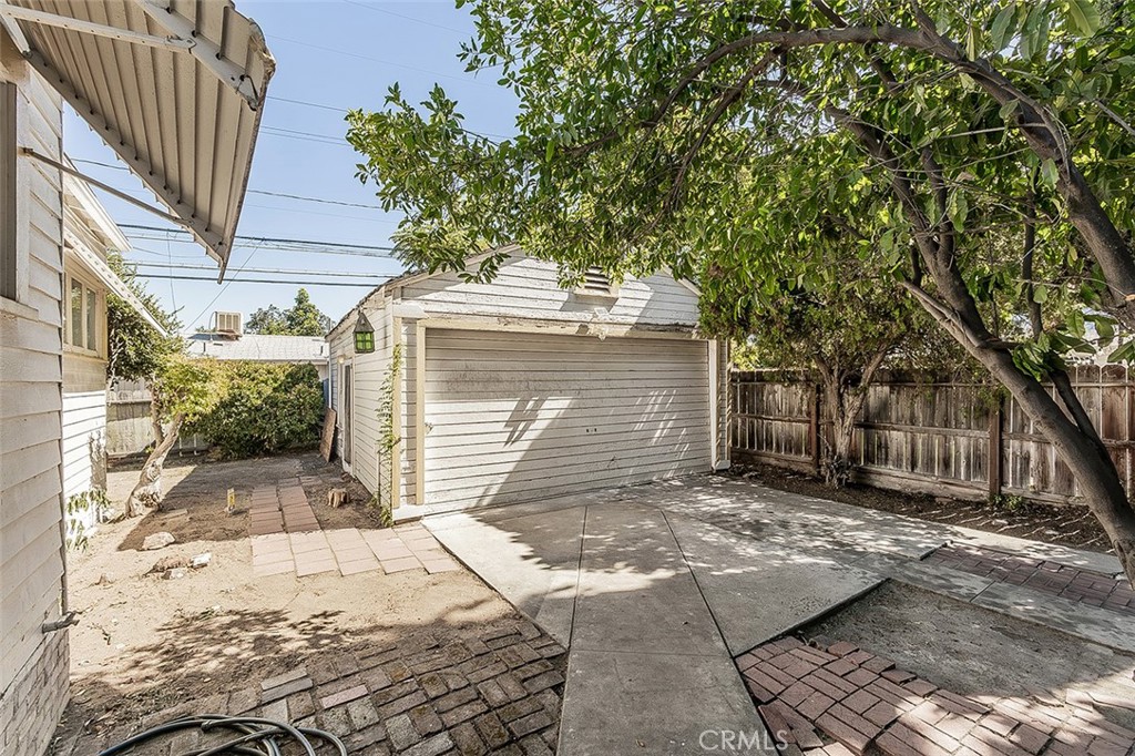 main property photo 46