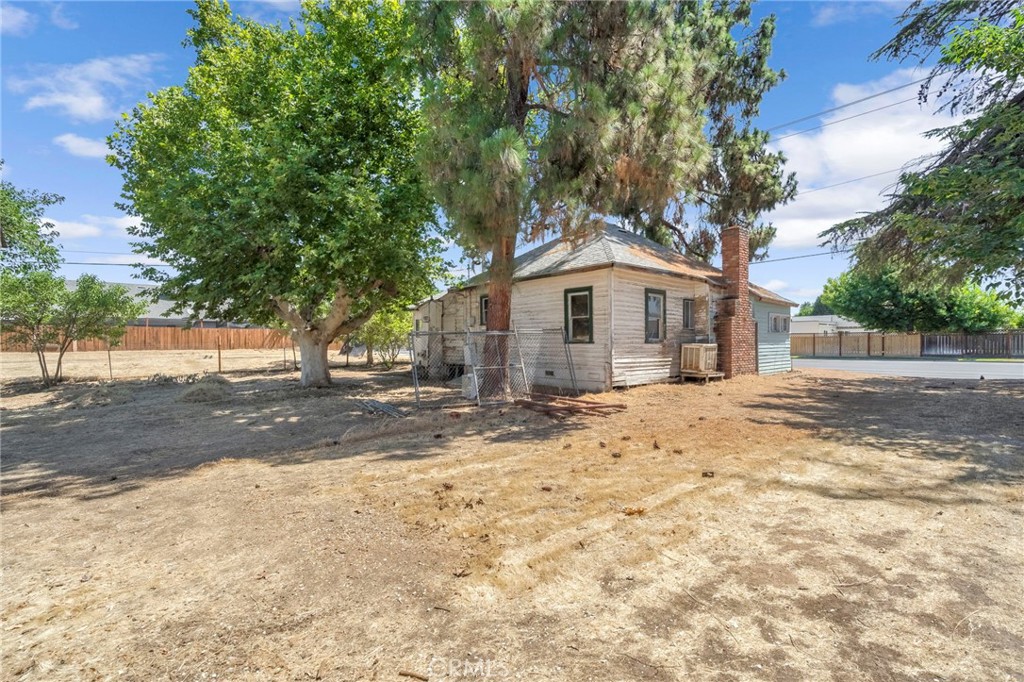 main property photo 20