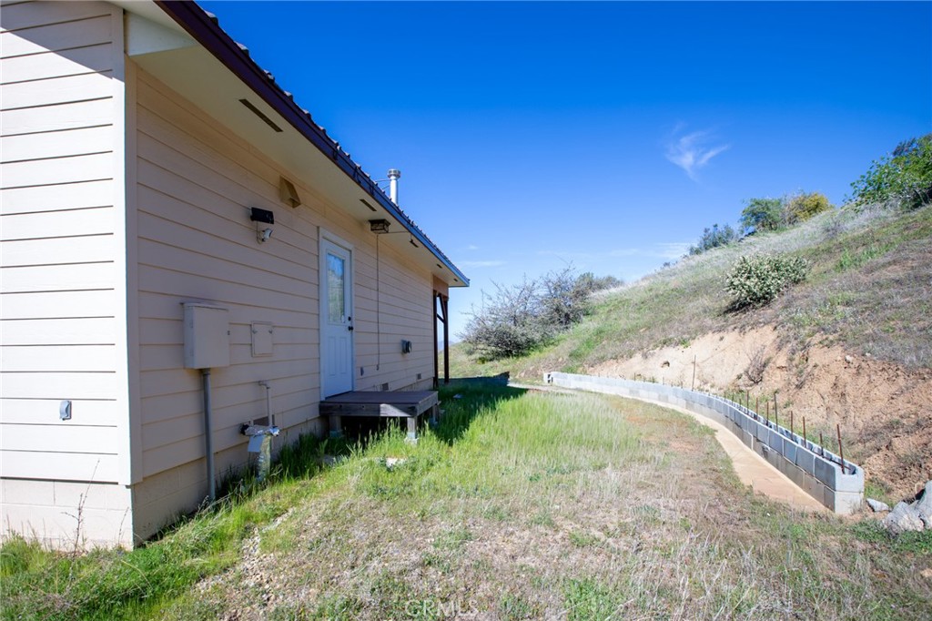 main property photo 45