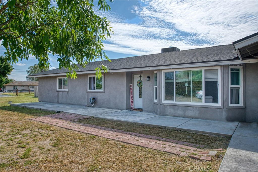 main property photo 40