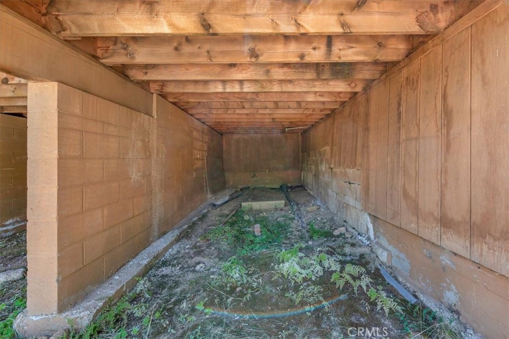 main property photo 65