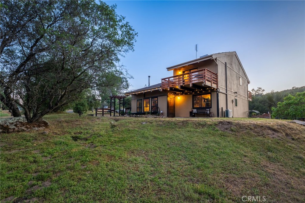 main property photo 37