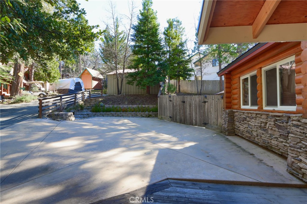 main property photo 41