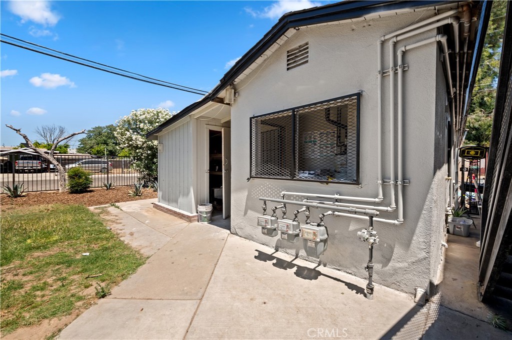 main property photo 33