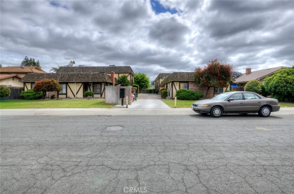 main property photo 4