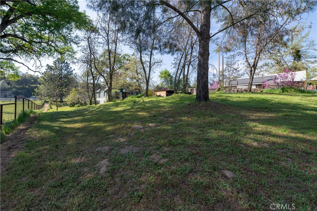 main property photo 37
