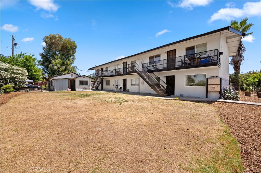 main property photo 23