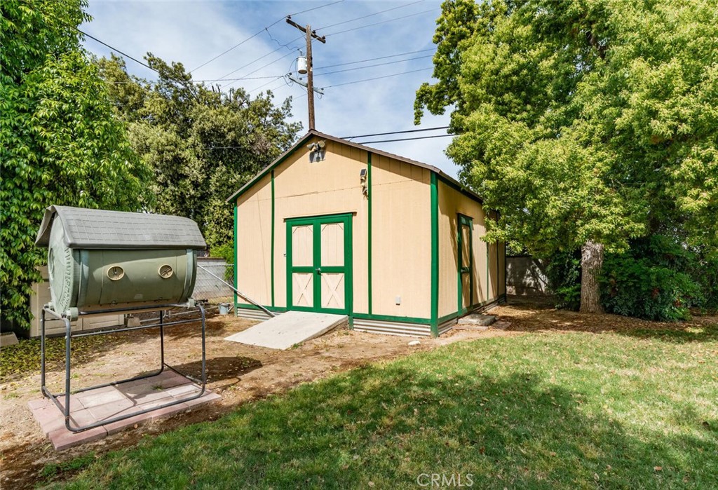 main property photo 39
