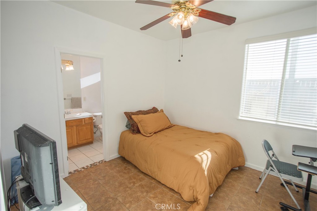 main property photo 59