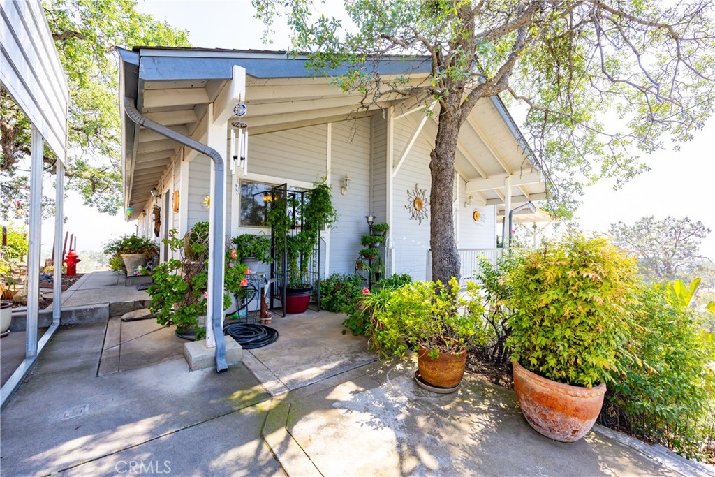 main property photo 46
