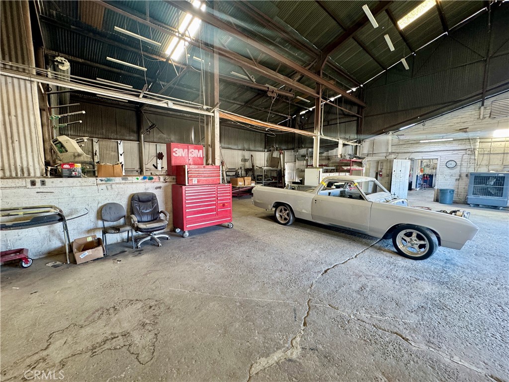 main property photo 19