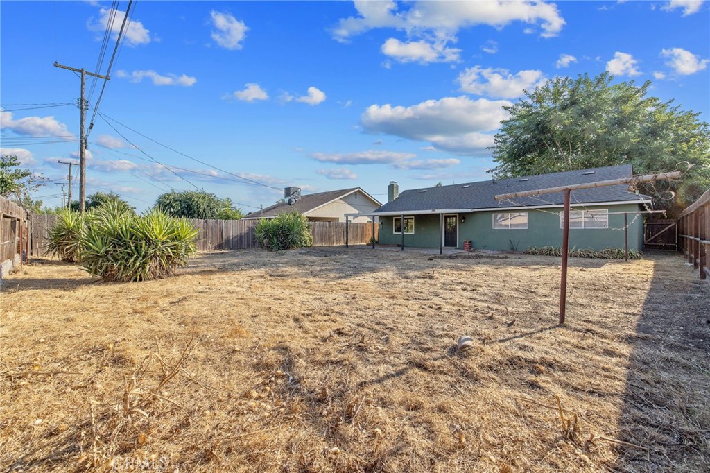 main property photo 31