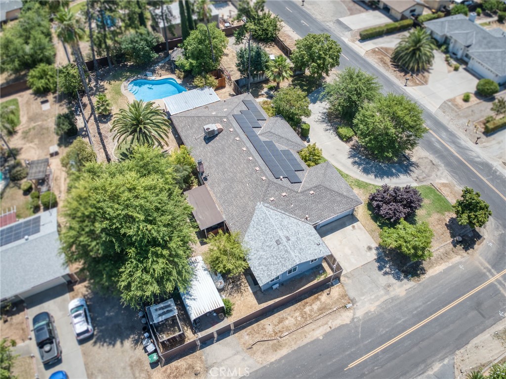 main property photo 59