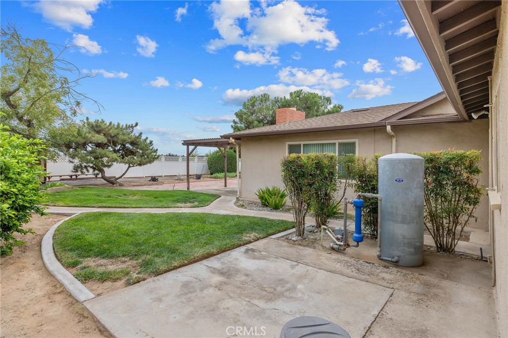 main property photo 48