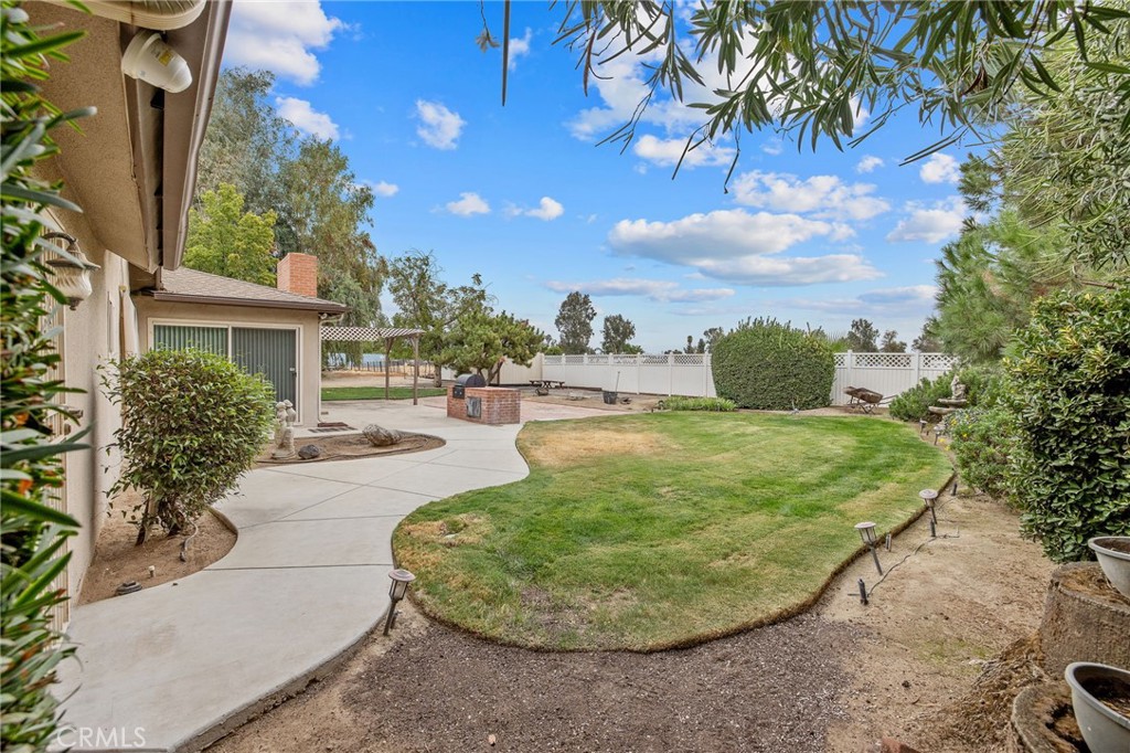 main property photo 58