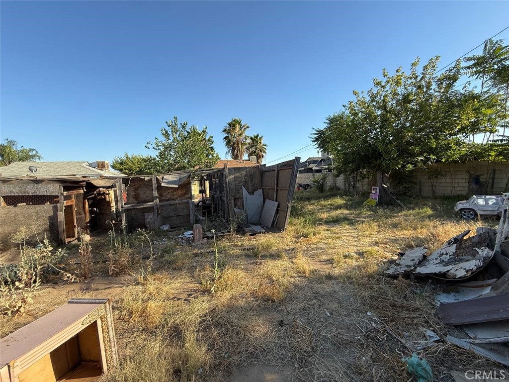 main property photo 22
