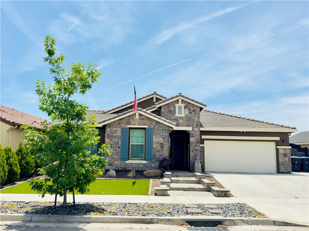 main property photo 1