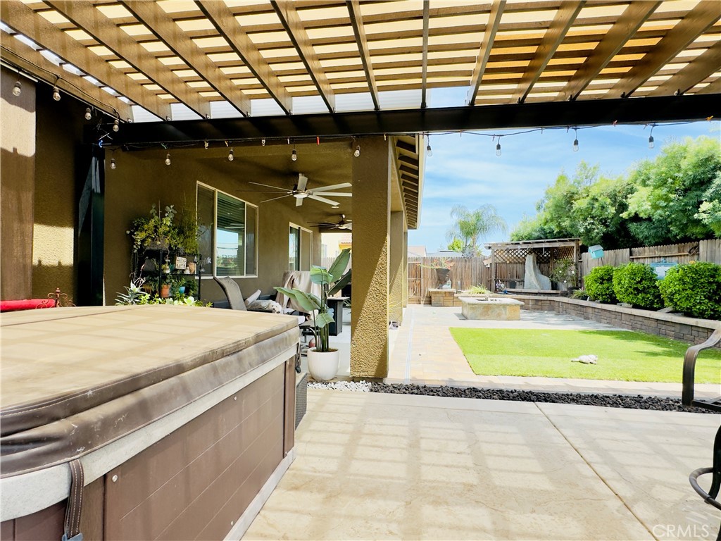 main property photo 74