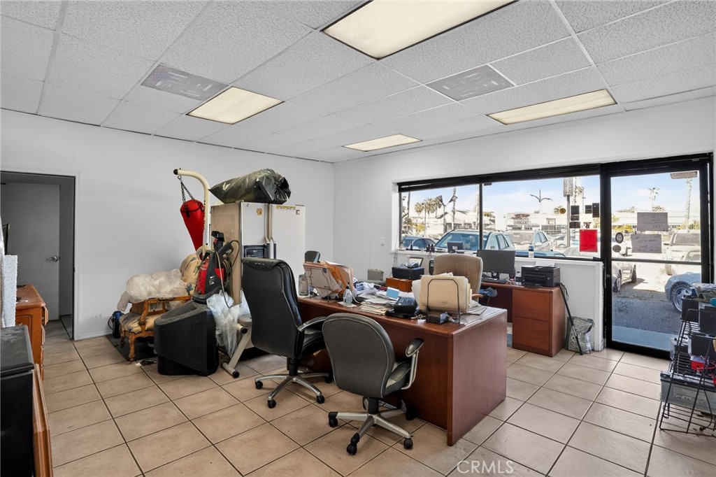 main property photo 12