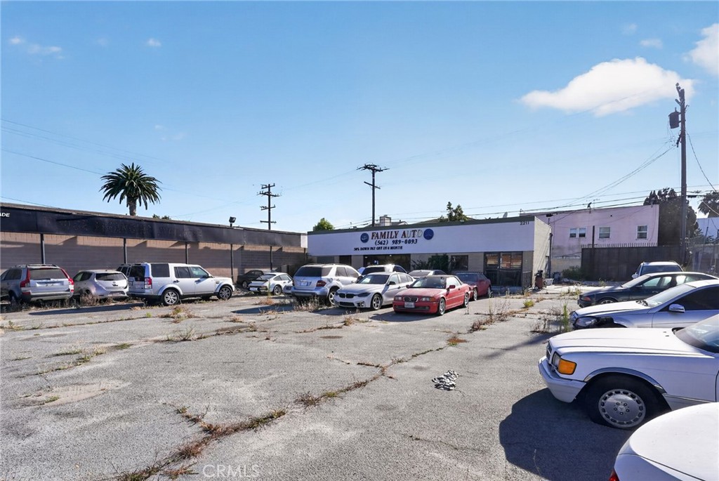 main property photo 20
