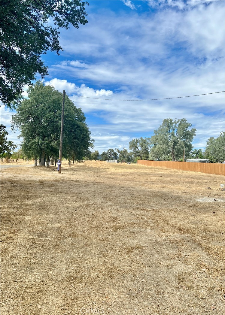 main property photo 36