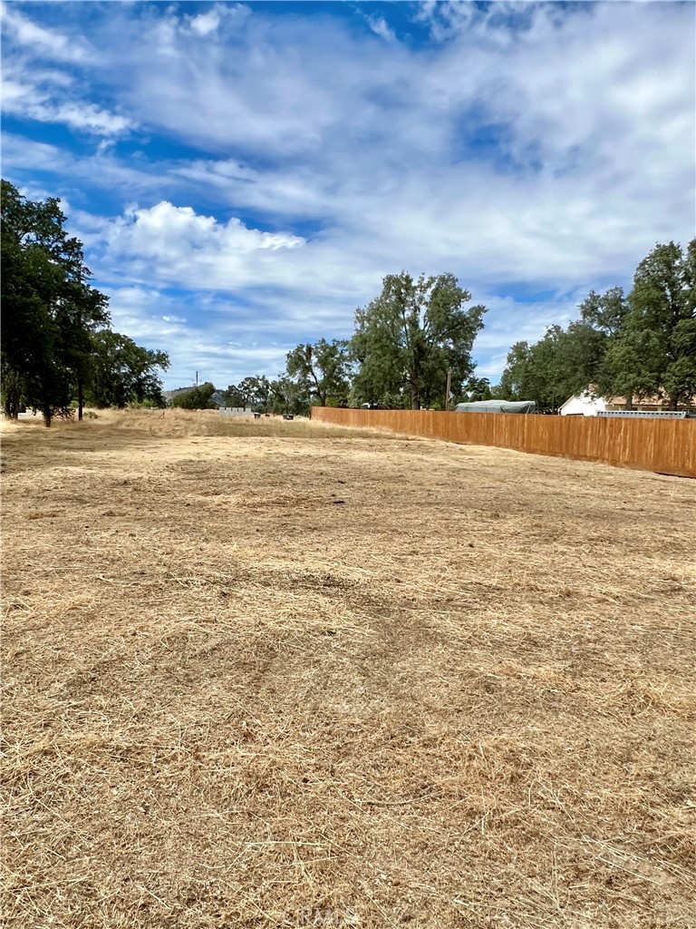 main property photo 37