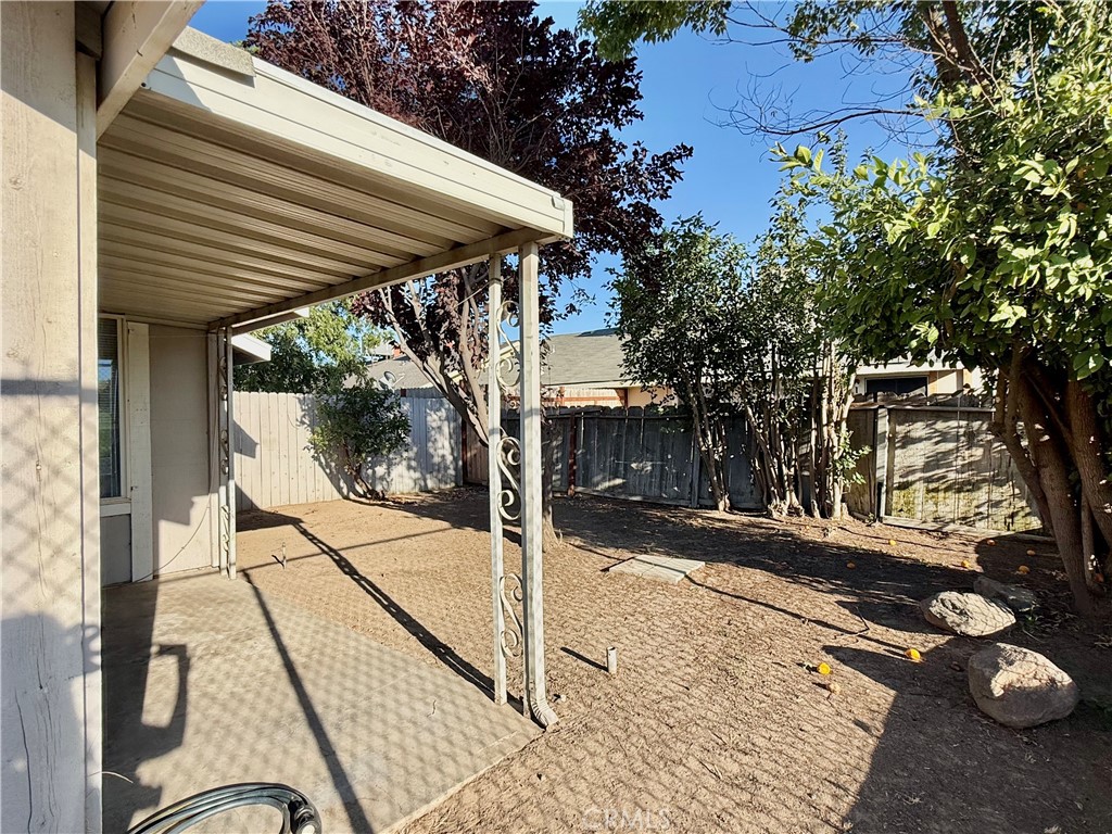 main property photo 16