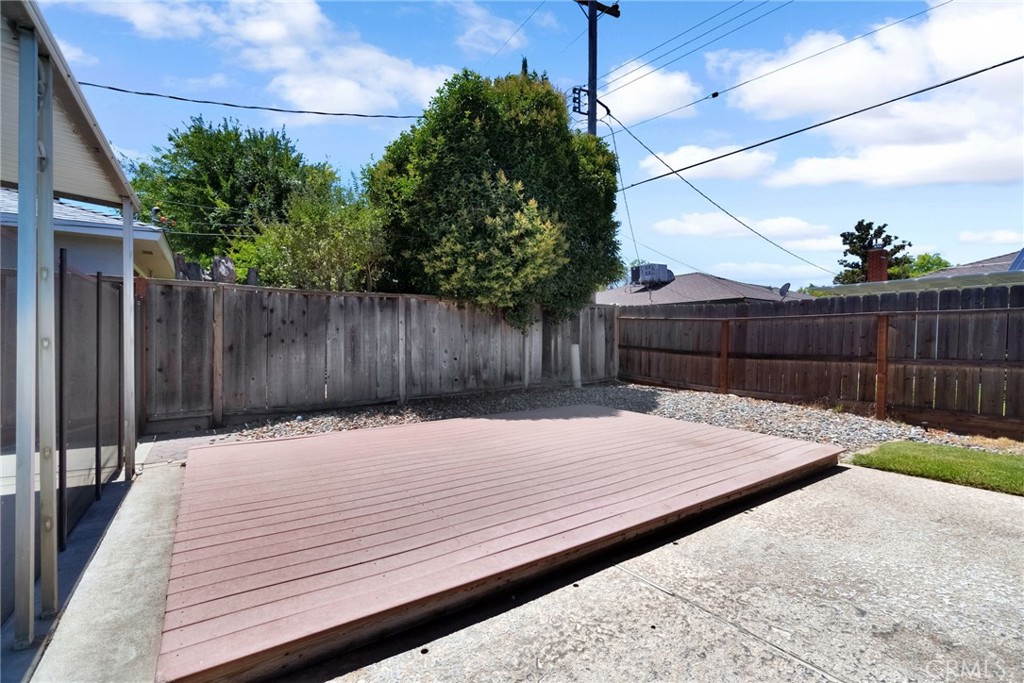 main property photo 26