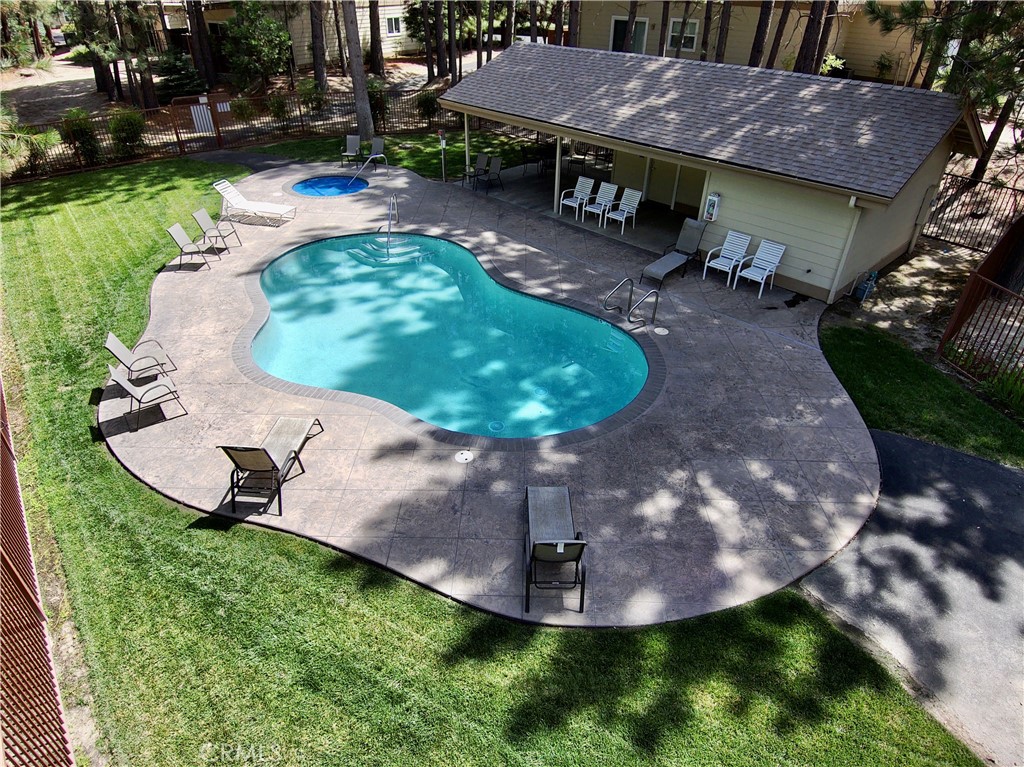 main property photo 23