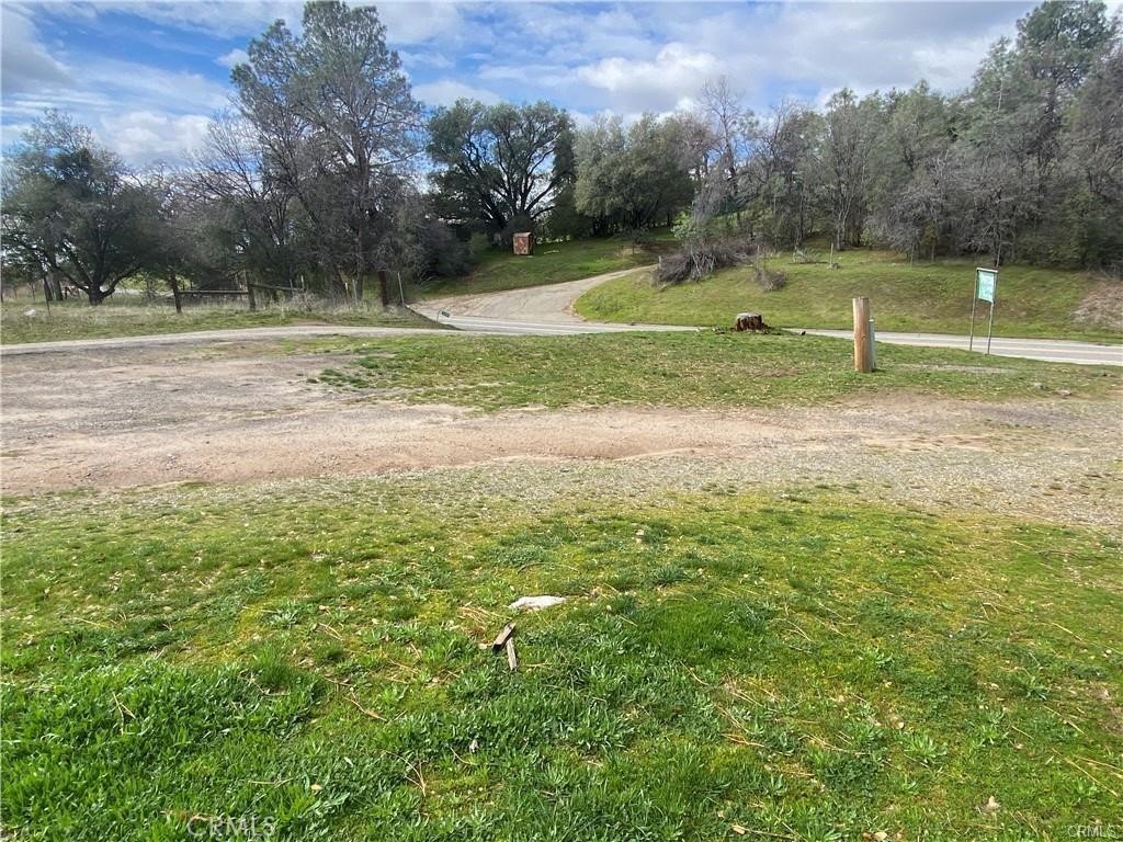 main property photo 11