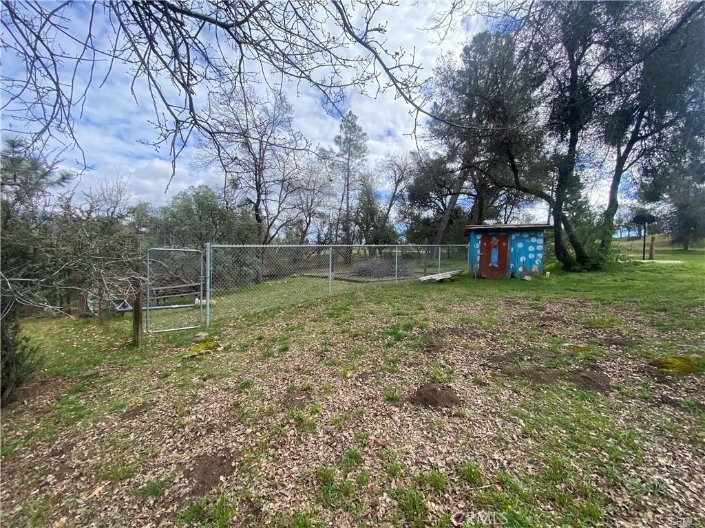 main property photo 8