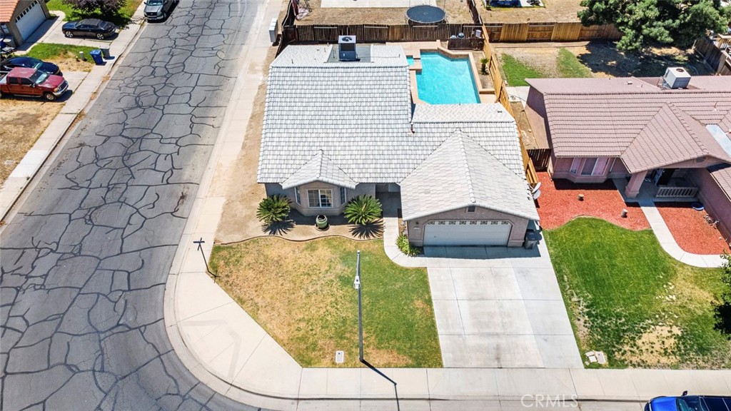 main property photo 63