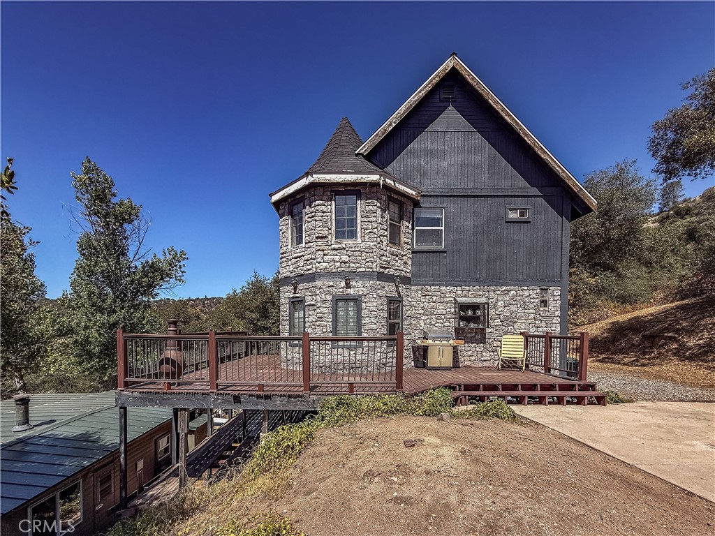 main property photo 48
