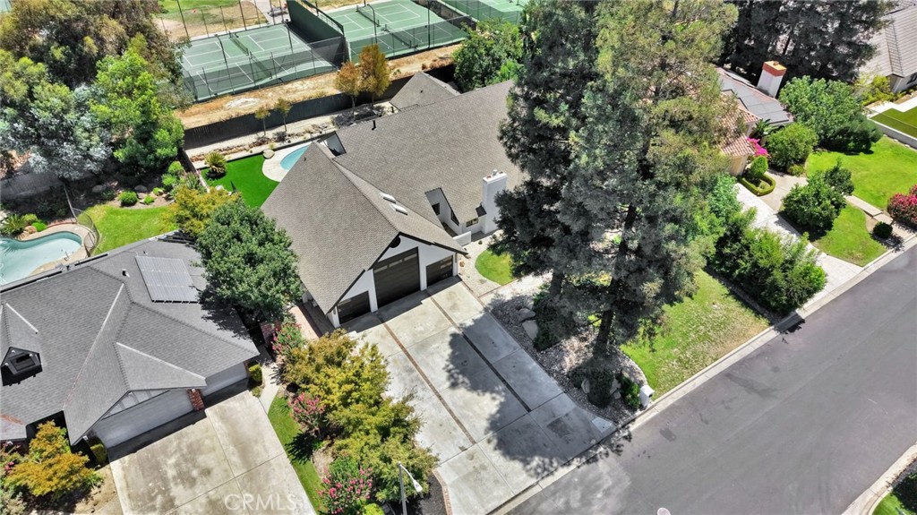 main property photo 51