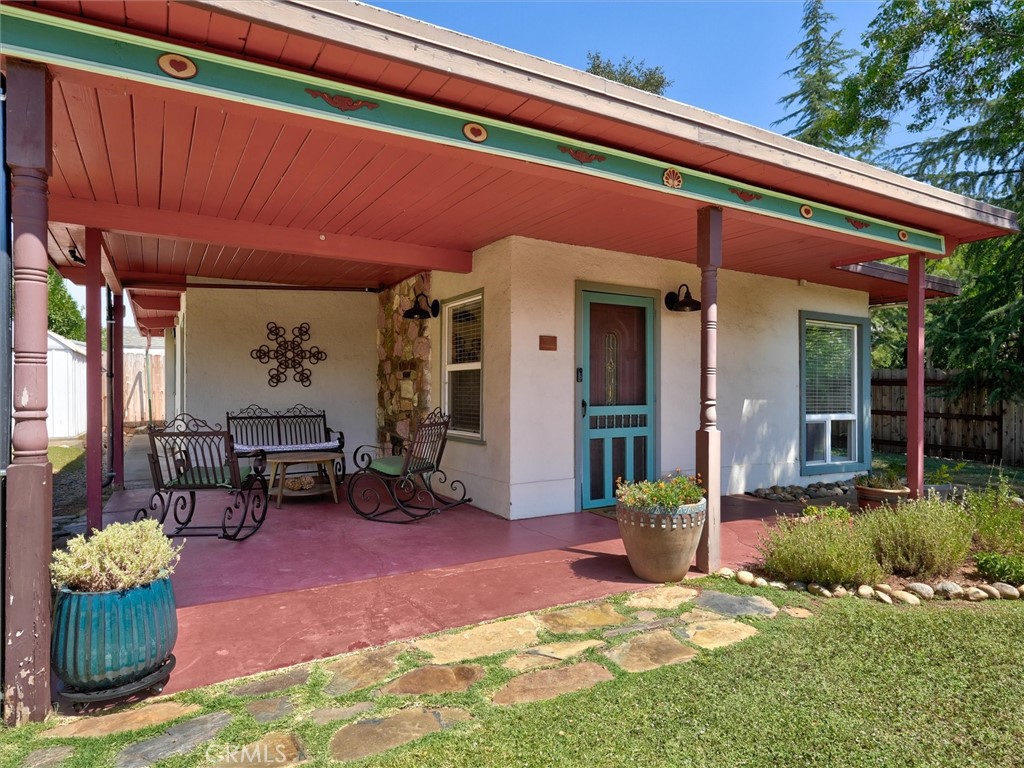 main property photo 4