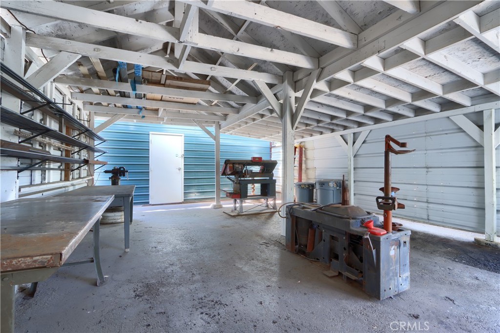 main property photo 37