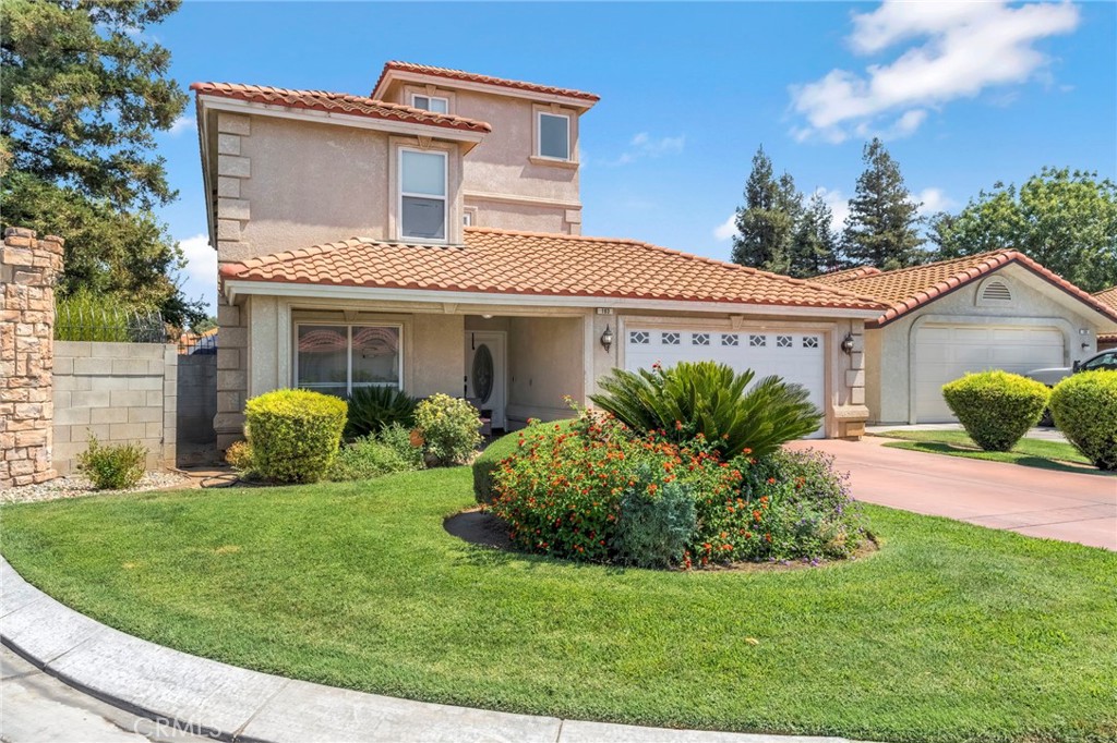 main property photo 3