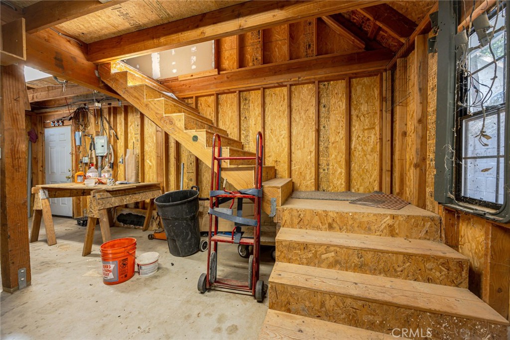 main property photo 59
