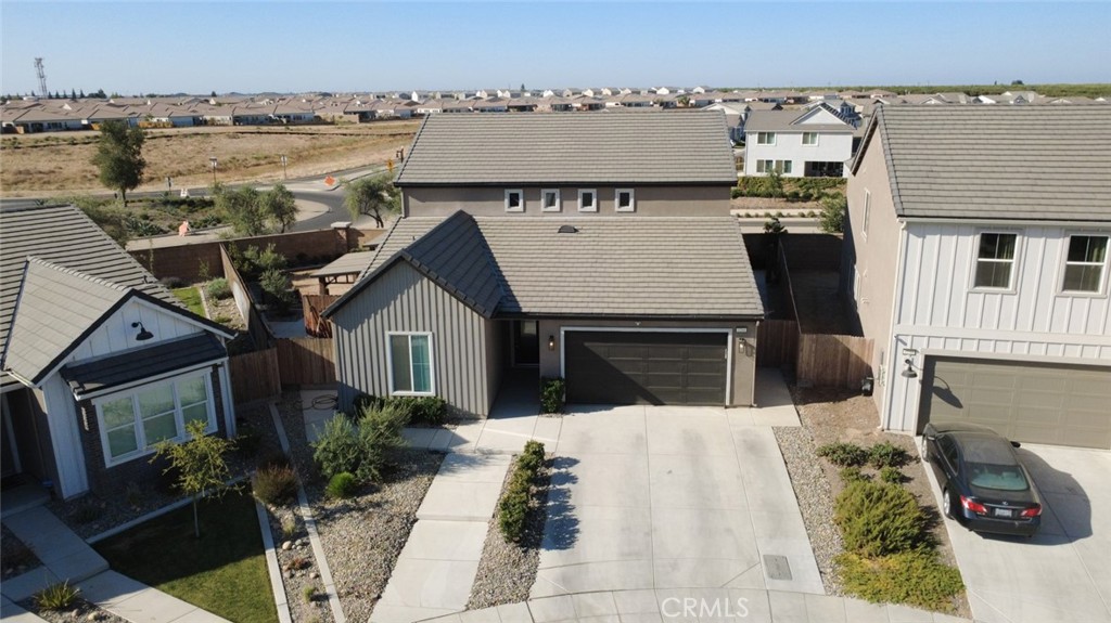 main property photo 50