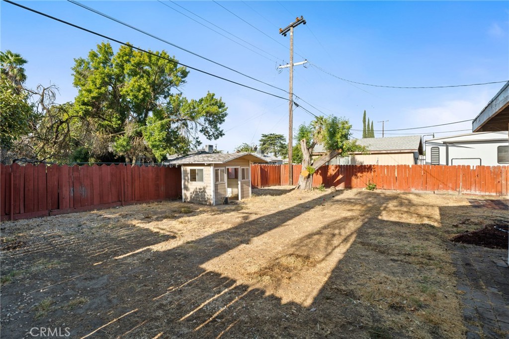 main property photo 18