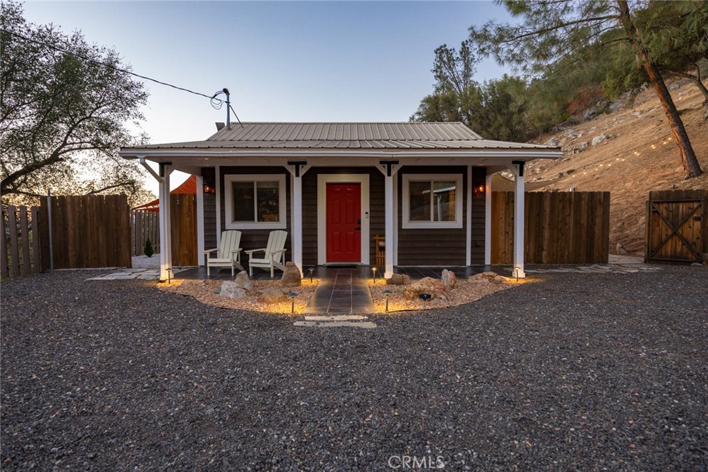 main property photo 66
