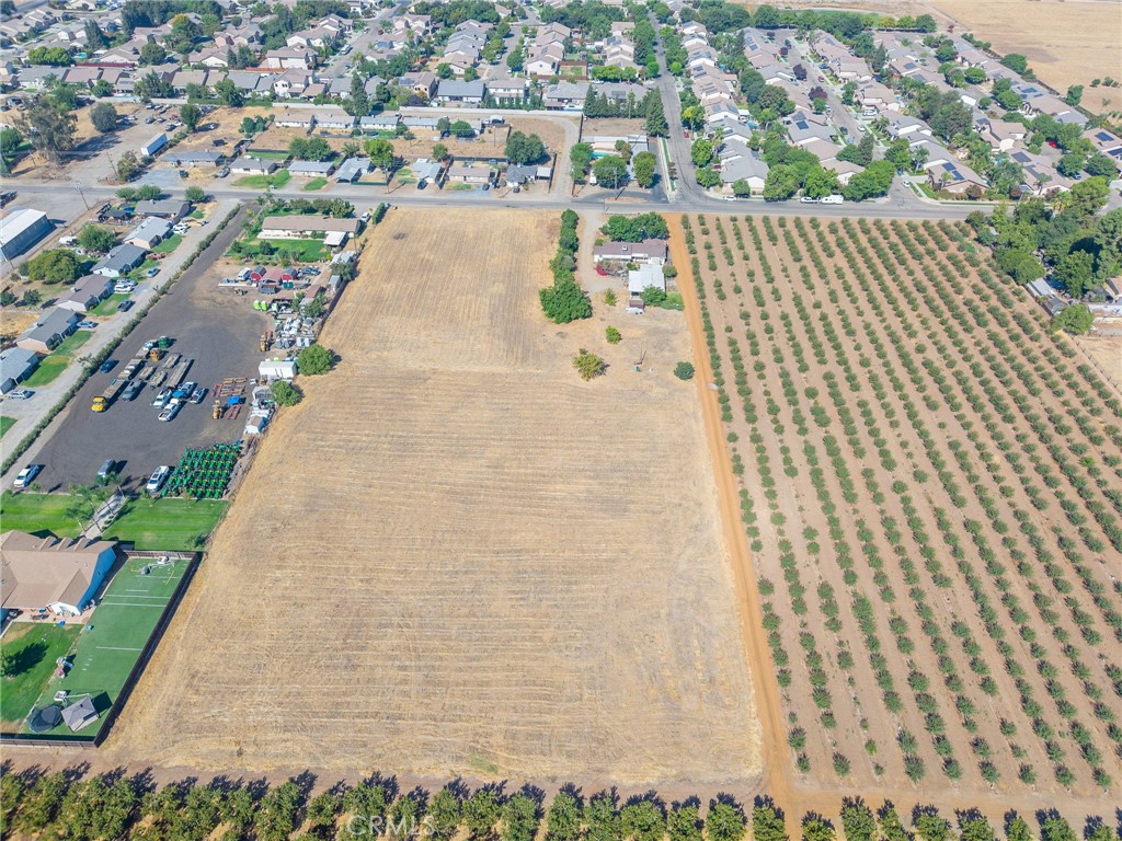 main property photo 60