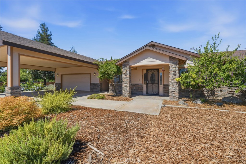 main property photo 7