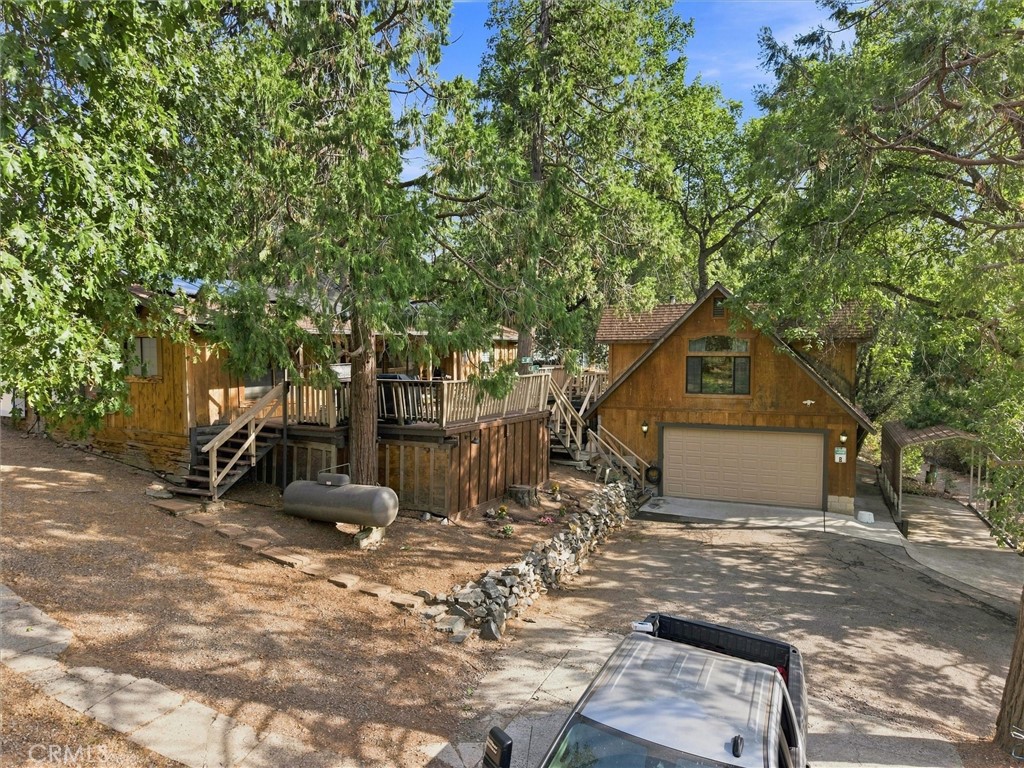 main property photo 46