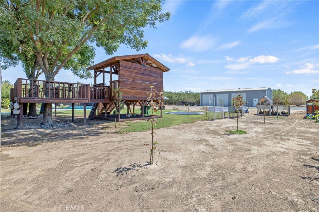 main property photo 46