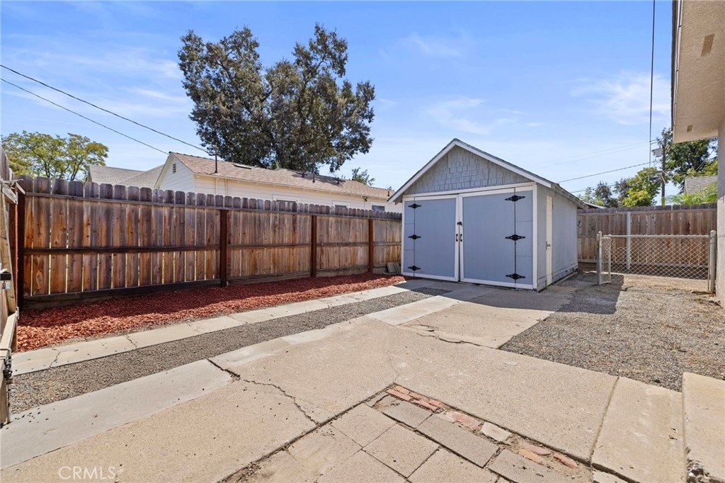 main property photo 31