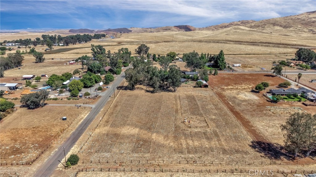 main property photo 57