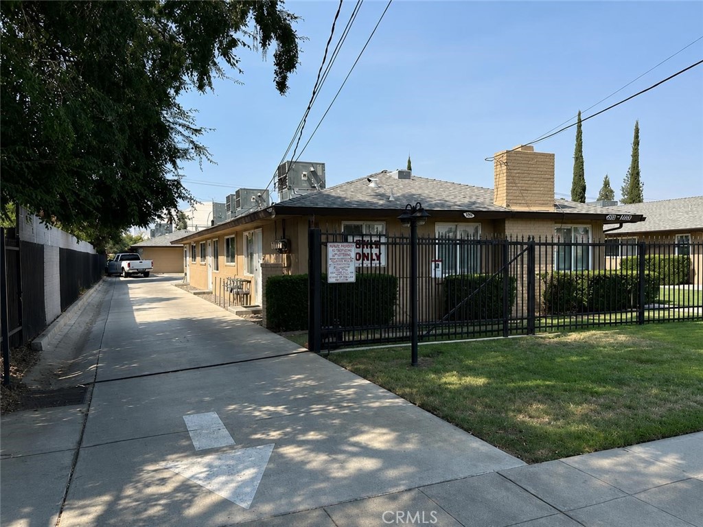 main property photo 6