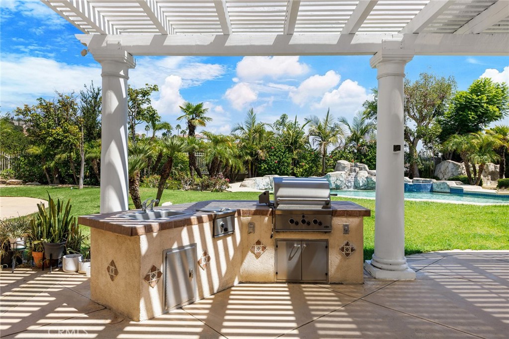 main property photo 60